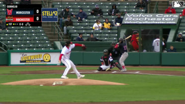 Vinny Capra homers (3) on a fly ball to left field.