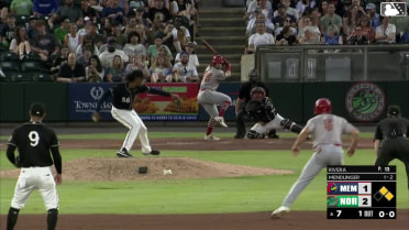 Yaqui Rivera In play, out(s) to Noah Mendlinger