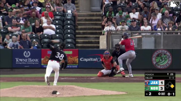 Gage Miller homers (7) on a line drive to left field. Kemp Alderman scores.