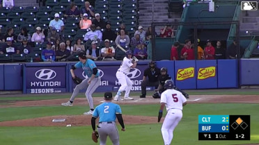 Sean Keys homers (2) on a fly ball to right field. Jonatan Clase scores.