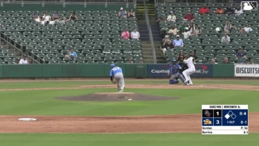 Austin Gordon In play, run(s) to Gregory Barrios