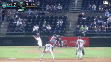 Felnin Celesten singles on a ground ball to right fielder Randy De Jesus. Carter Dorighi scores.
