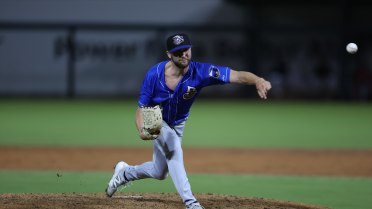 Shuckers Ride Kuehner's Dominant Start to 3-1 Win Over Smokies
