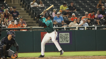 Estrada, Retzbach homer in 12 inning loss to Erie