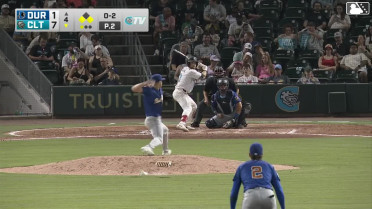 Oliver Dunn doubles (1) on a sharp line drive to left fielder Justyn-Henry Malloy. William Bergolla Jr. scores. Tanner Murray scores.