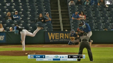 Tony Gonsolin In play, run(s) to Chas McCormick