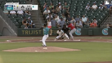 Agustín Ramírez homers (4) on a fly ball to right center field.