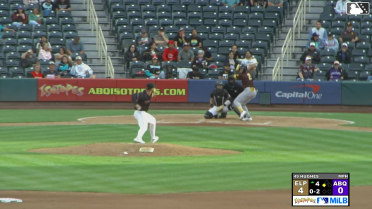 Gabriel Hughes In play, run(s) to Jase Bowen