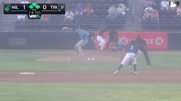 Jorge Ruiz reaches on a fielding error by first baseman Diosfran Cabeza. Peter Burns scores. Adrian Placencia to 3rd. David Mershon to 2nd.