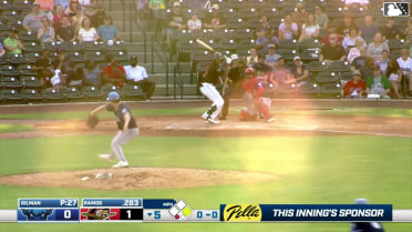 Henry Ramos hits an inside-the-park home run (5) on a fly ball to center field. Angel Ramirez scores.
