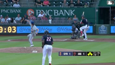 Johnny Olmstead walks. Jonathon Long scores. Deyvison De Los Santos to 3rd. Kemp Alderman to 2nd.