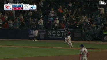 Hao-Yu Lee's solo home run