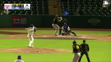 Brusdar Graterol In play, run(s) to Niko Kavadas