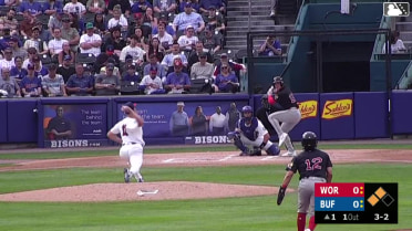 CJ Van Eyk In play, run(s) to Nate Eaton