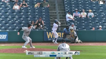 Rudy Martin Jr. homers (2) on a fly ball to left field. Andrew Velazquez scores.
