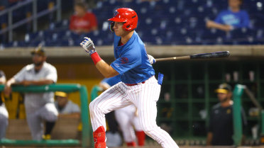Threshers Score Four Unanswered to Grab Opening Series