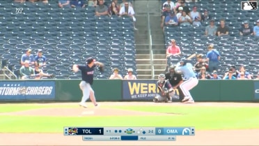Dylan File In play, run(s) to Luca Tresh