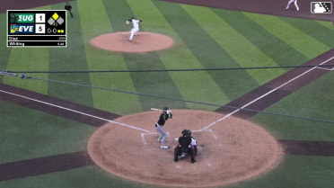Lisbel Diaz singles on a sharp line drive to center fielder Jonny Farmelo. Jakob Christian scores.