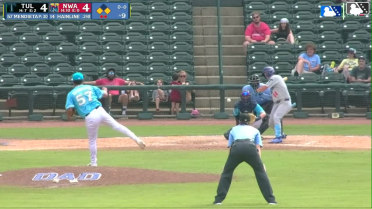 Elijah Hainline singles on a line drive to right fielder Alberto Rodriguez. Hayden Gilliland scores. Josue De Paula to 2nd.