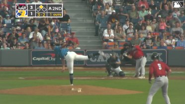 Hao-Yu Lee's two-run home run