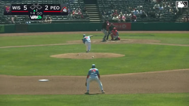 Eric Bitonti homers (5) on a fly ball to right center field.