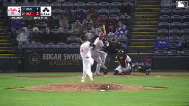 Branden Boissiere triples (1) on a fly ball to right fielder P.J. Hilson. Seaver King scores. Sam Brown scores. Sam Petersen scores.
