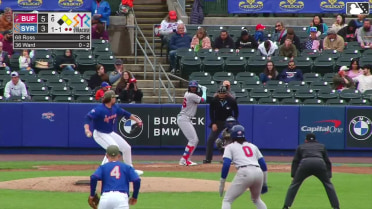 Je'Von Ward singles on a ground ball to right fielder Ji Hwan Bae. Charles McAdoo scores. Jonatan Clase to 3rd.
