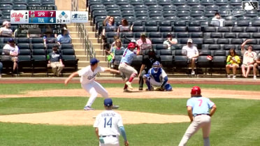 Noah Mendlinger singles on a ground ball to right fielder Josue De Paula. Dakota Harris scores.