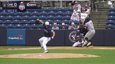 Anderson De Los Santos walks. Ethan Anderson scores. Thomas Sosa to 3rd. Wild pitch by pitcher Jonathan Santucci.