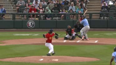 Eric Snow reaches on a throwing error by second baseman Connor McGinnis. Victor Arias scores.
