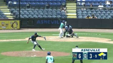 Alejandro Nunez grounds out, second baseman Antonis Macias to first baseman Rafe Perich. Kyle Walker scores. Justin Thomas Jr. to 3rd.