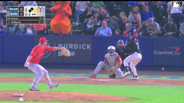 Jett Williams' two-run home run 