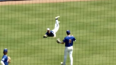 Jacob Melton makes diving grab to keep the game tied