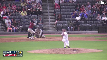 Leomar Rosario In play, run(s) to Luiyin Alastre