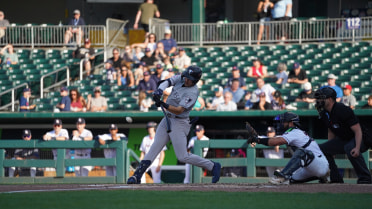 Moylan and Morales’ Mashing in Manchester Pave Way for Dominant Win Over Cats