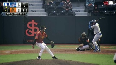 Alix Hernandez In play, run(s) to Emil Morales