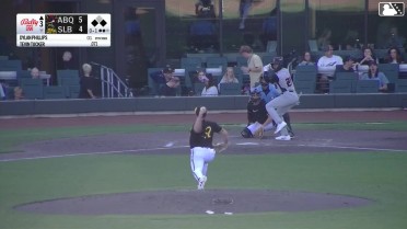 Tevin Tucker singles on a line drive to right fielder Bryce Teodosio. Cole Carrigg scores. Kyle McCann to 2nd.