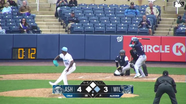 Narbe Cruz out on a sacrifice fly to right fielder Cristhian Vaquero. Max Holy scores.