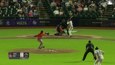 Jason Foley In play, out(s) to Cameron Cauley