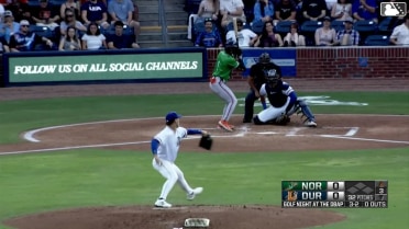 Enrique Bradfield Jr. homers (2) on a fly ball to right center field.