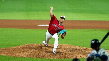 Six Run Third Carries Nashville to Victory