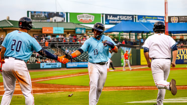 León Hits For The Cycle As Space Cowboys Romp Salt Lake