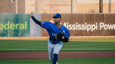 Cornielle Delivers Dominant Start, Shuckers Fall to Blue Wahoos