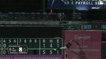 Jake Marisnick's leaping catch 