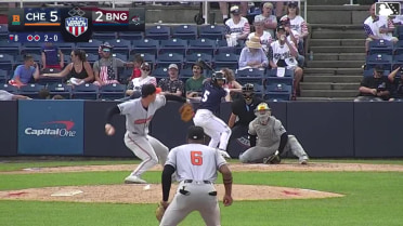 Matt Rudick homers (2) on a fly ball to right field.