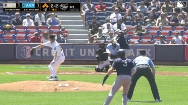Jace Avina singles on a line drive to left fielder Aaron Walton. Jackson Castillo scores. Josh Moylan to 3rd. Luis Durango to 2nd.