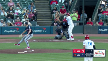 Michael Toglia walks. Héctor Rodríguez scores. Noelvi Marte to 3rd. Rece Hinds to 2nd.