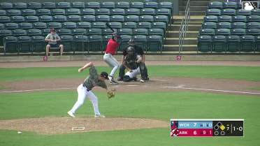 Tyler Cleveland Ball to Garrett Spain