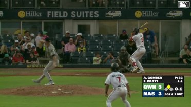 Cooper Pratt singles on a line drive to left fielder José Azócar. Jett Williams scores.