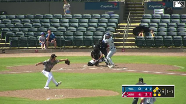 Sam Mongelli singles on a fly ball to center fielder Jonny Farmelo. Elijah Hainline scores. Hayden Gilliland scores.